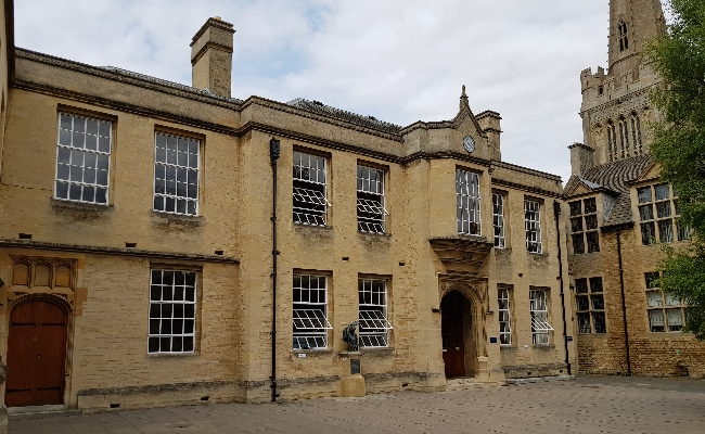 Period buildings courtyard in Oundle
